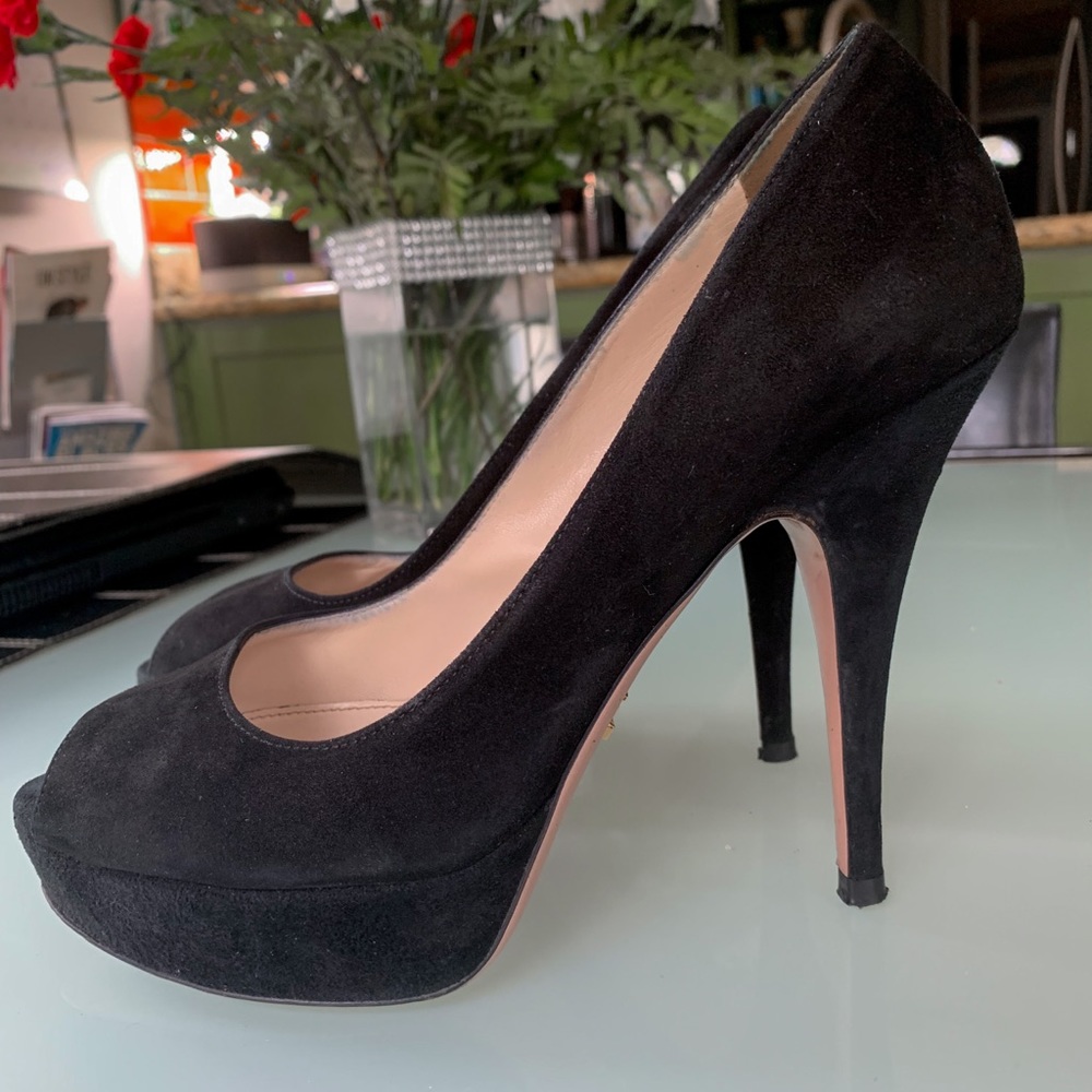 Prada Heels in Black Suede Size 38